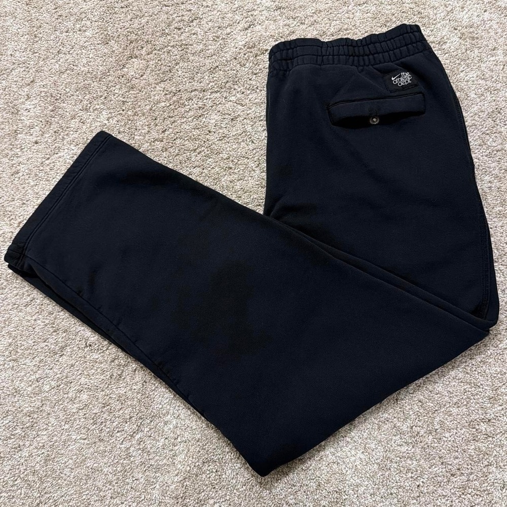Y2K Vintage Nike Athletic Dept. Sweatpants | Black | Large